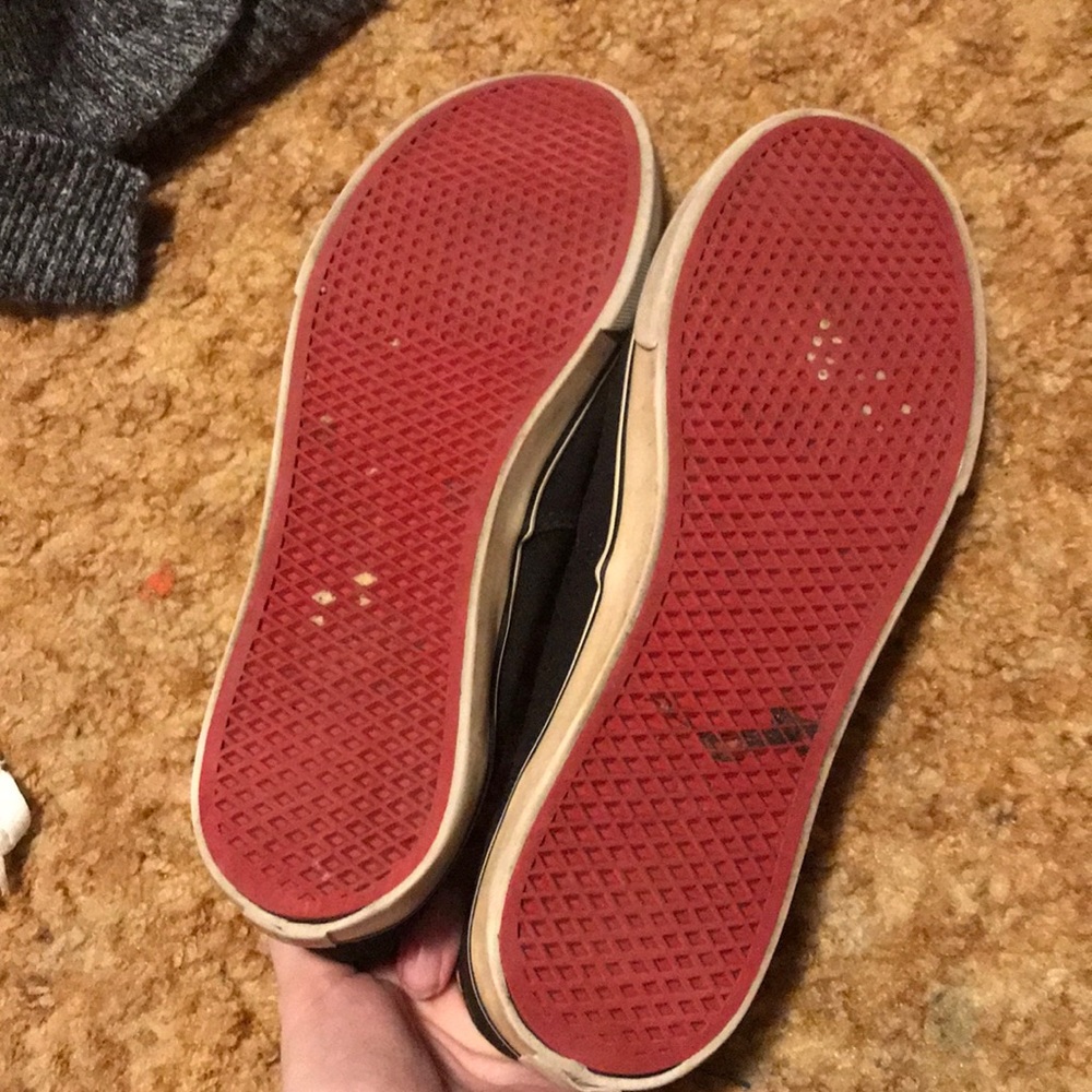 Vans - Picture 3 of 3